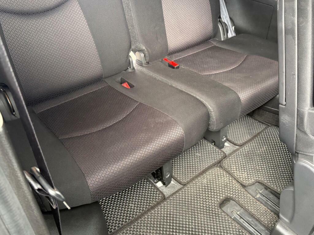 Nissan Serena Mpv Black #32
