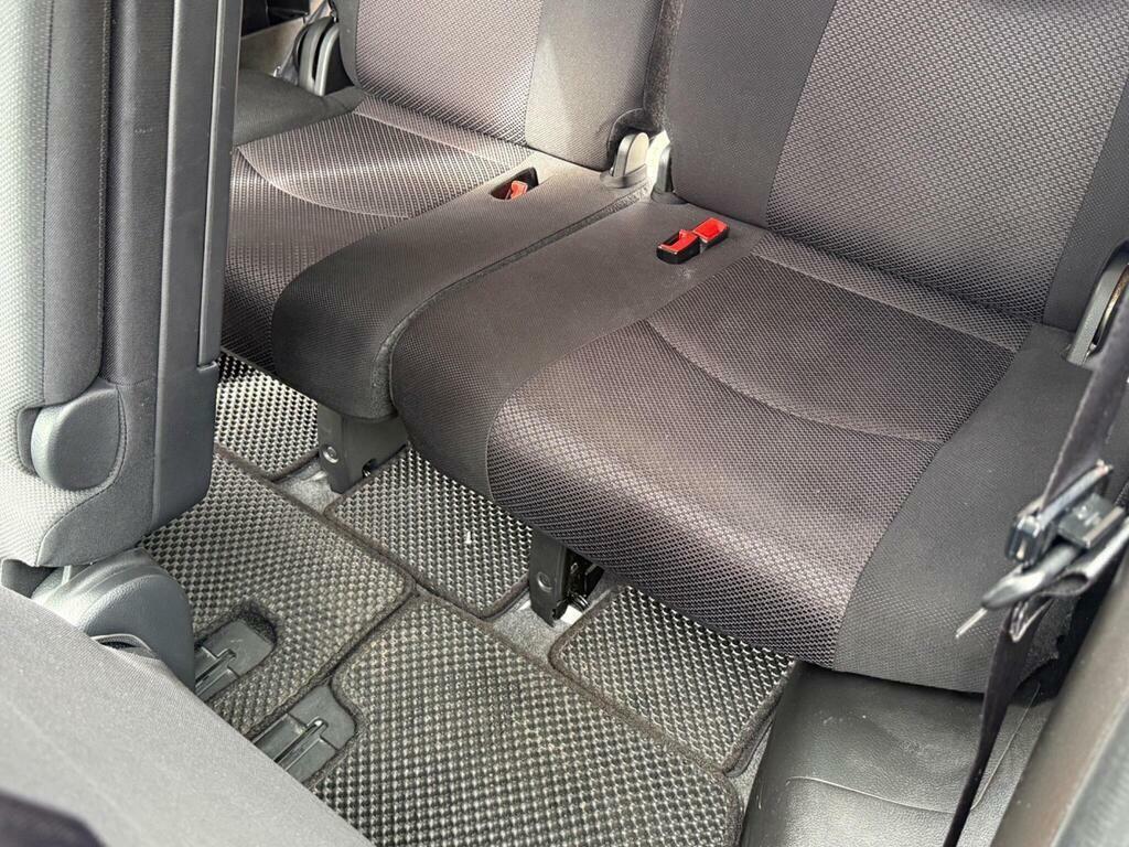 Nissan Serena Mpv Black #33