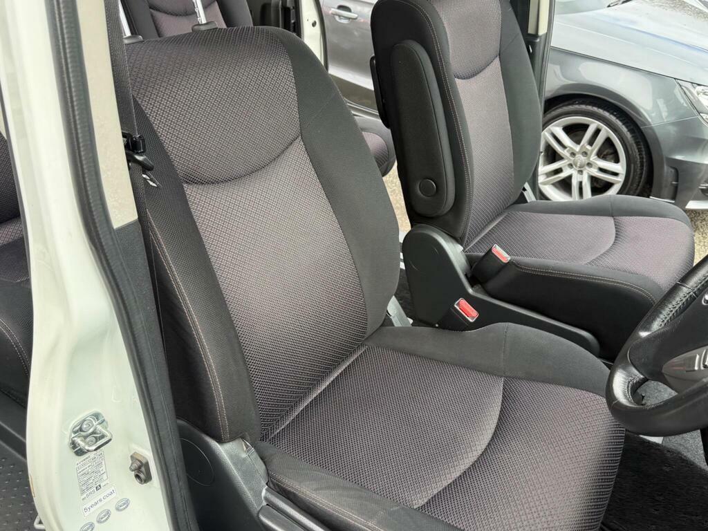 Nissan Serena Mpv Black #23