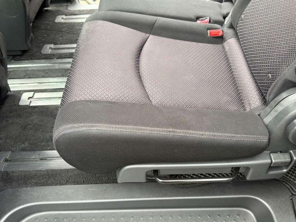 Nissan Serena Mpv Black #27