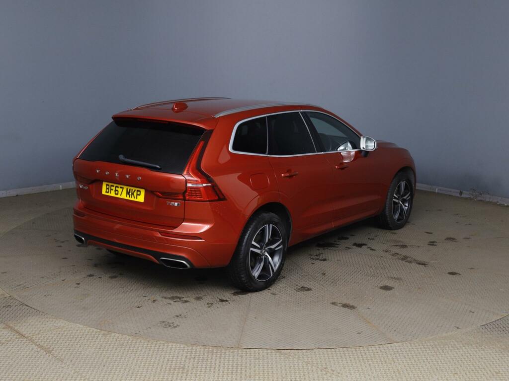 Volvo XC60 R-design Red #5