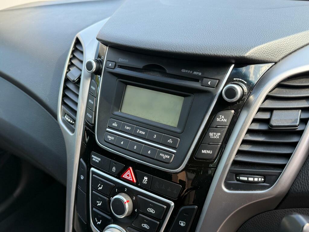 Hyundai I30 Crdi Active Black #20