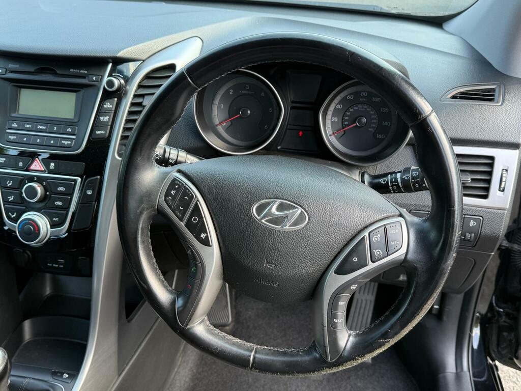 Hyundai I30 Crdi Active Black #15