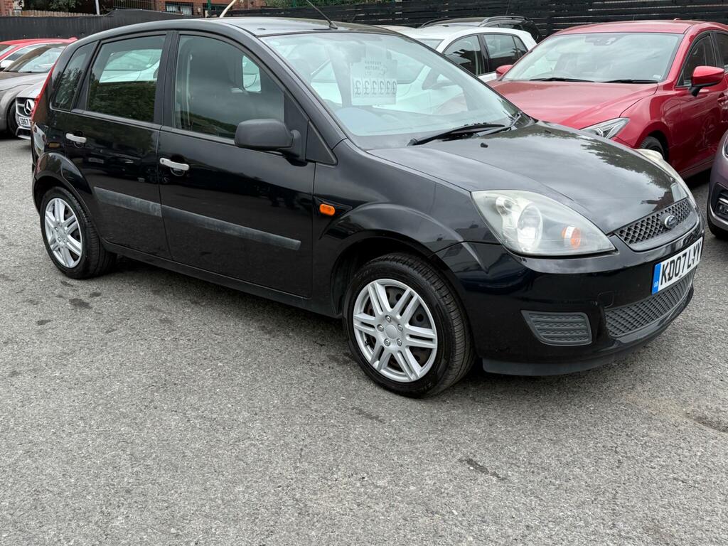 Ford Fiesta Style Climate Black #5