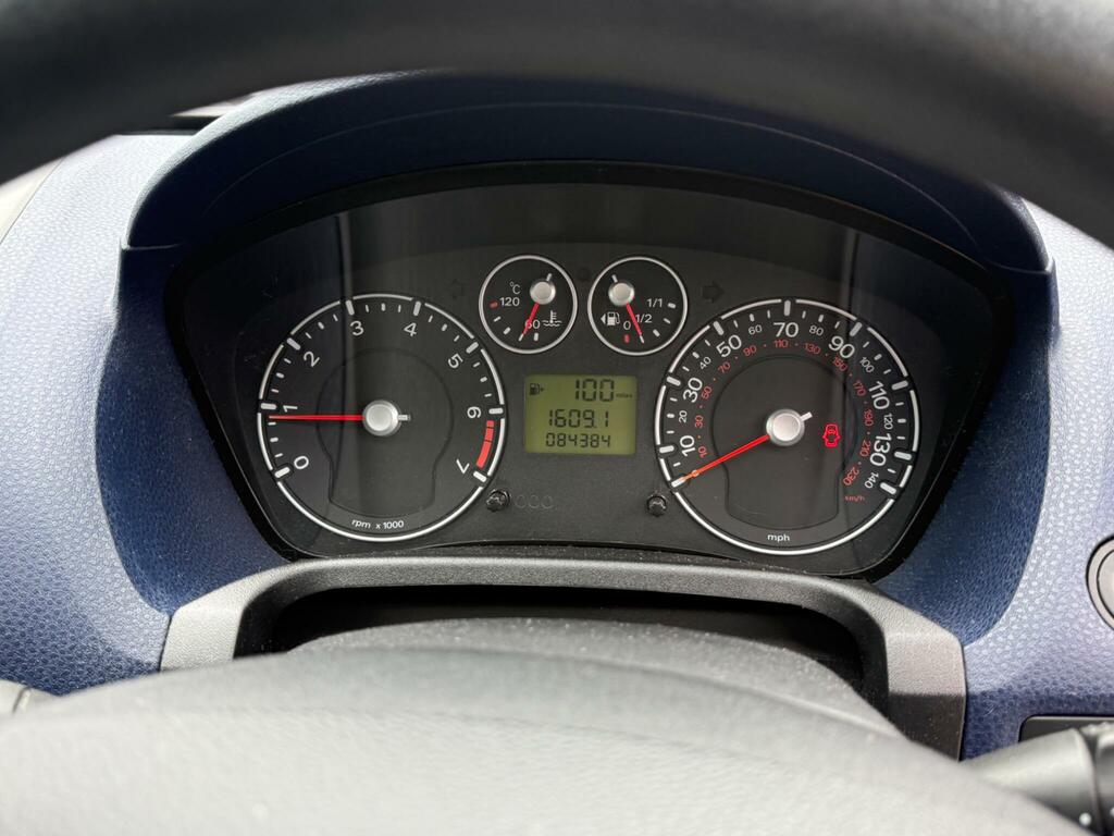 Ford Fiesta Style Climate Black #16