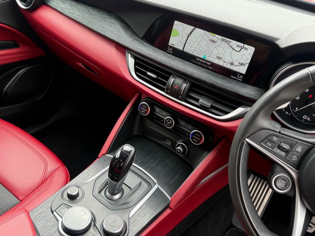 Alfa Romeo Stelvio  Black #23