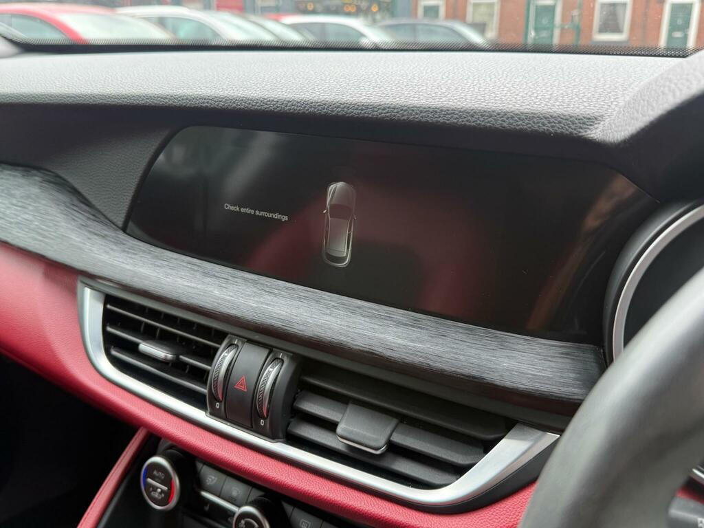 Alfa Romeo Stelvio  Black #25