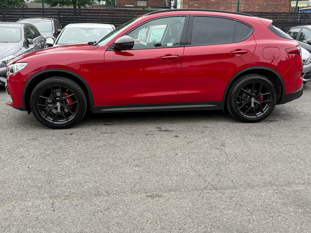 Alfa Romeo Stelvio  Black #10