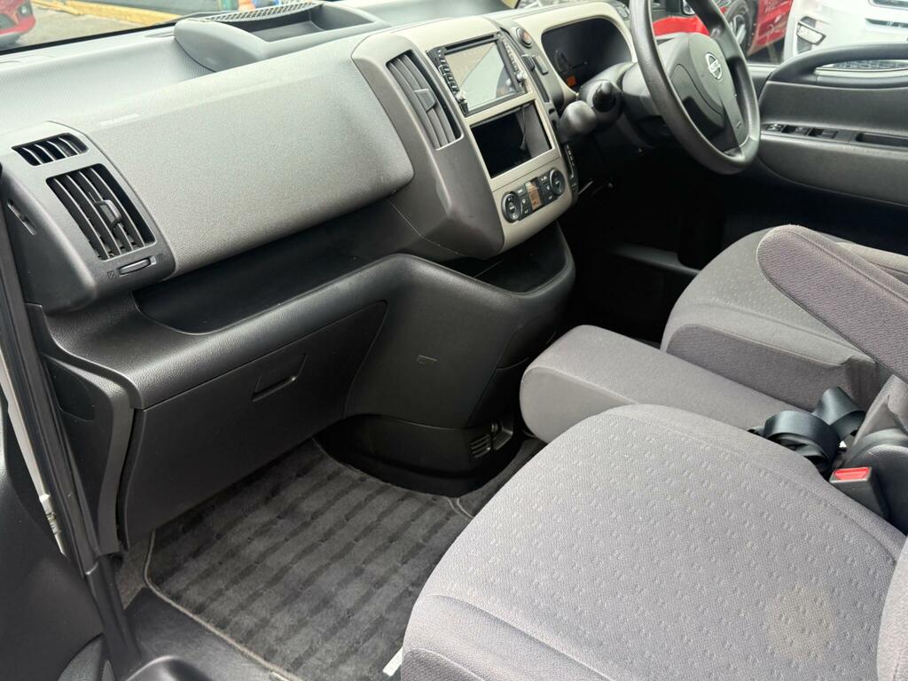 Nissan Serena White #28