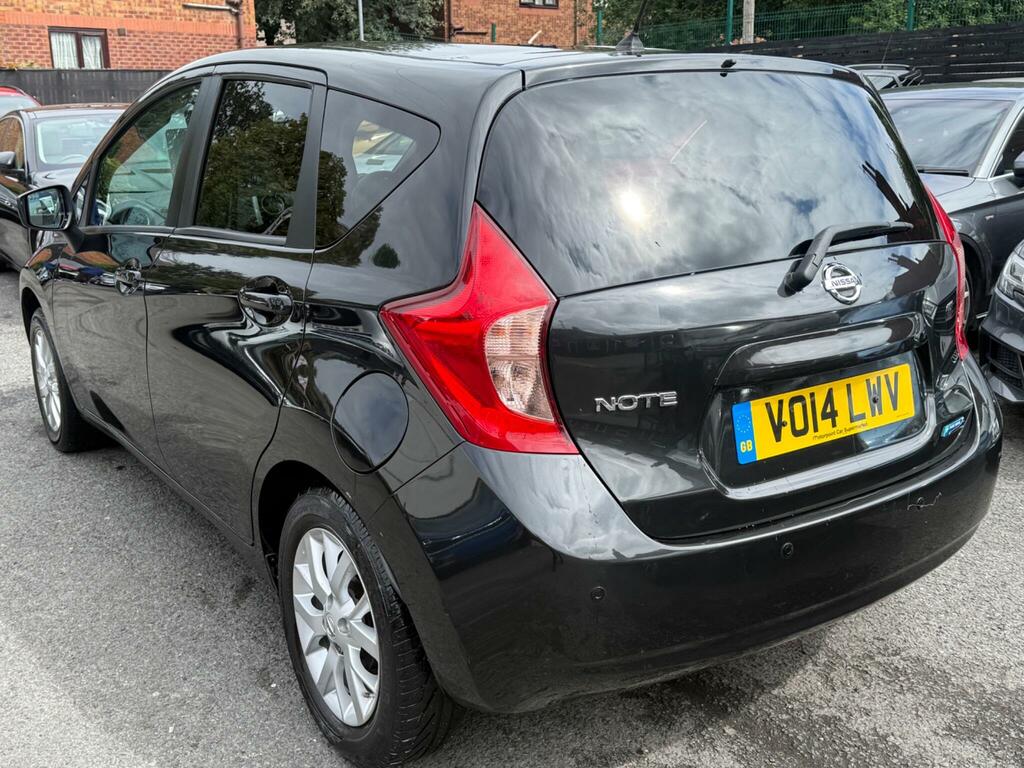 Nissan Note Acenta Premium Black #4
