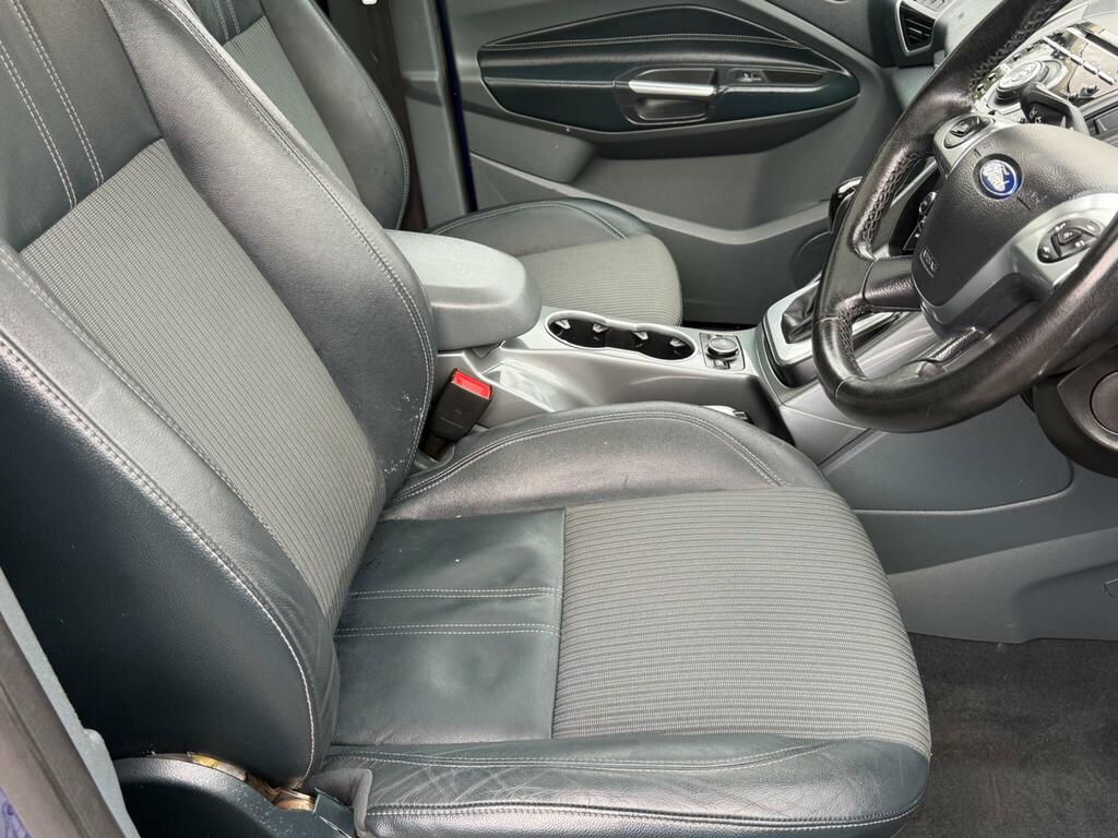 Ford Grand C-Max 2.0 Titanium Tdci 138 Bhp White #26