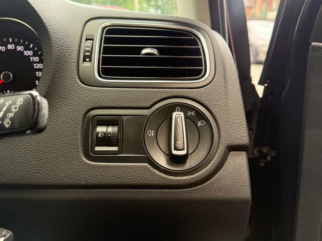 Volkswagen Polo White #19