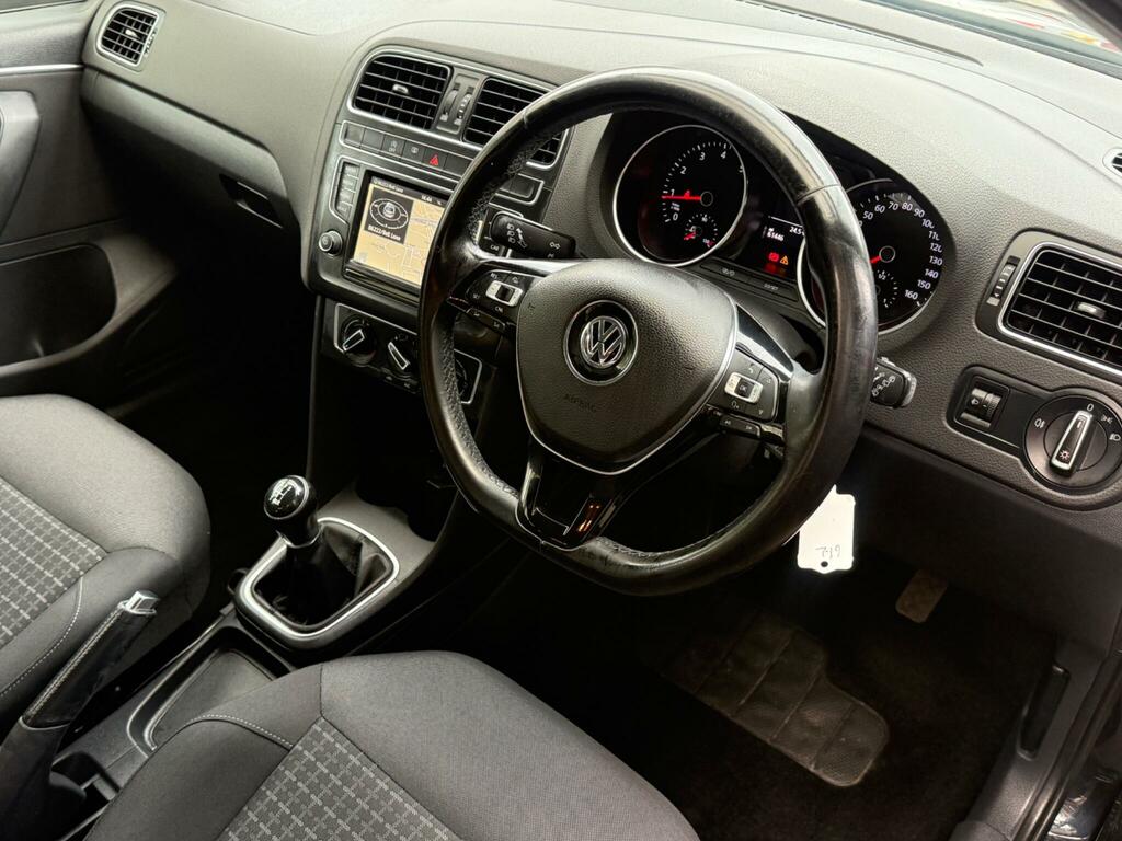 Volkswagen Polo White #14