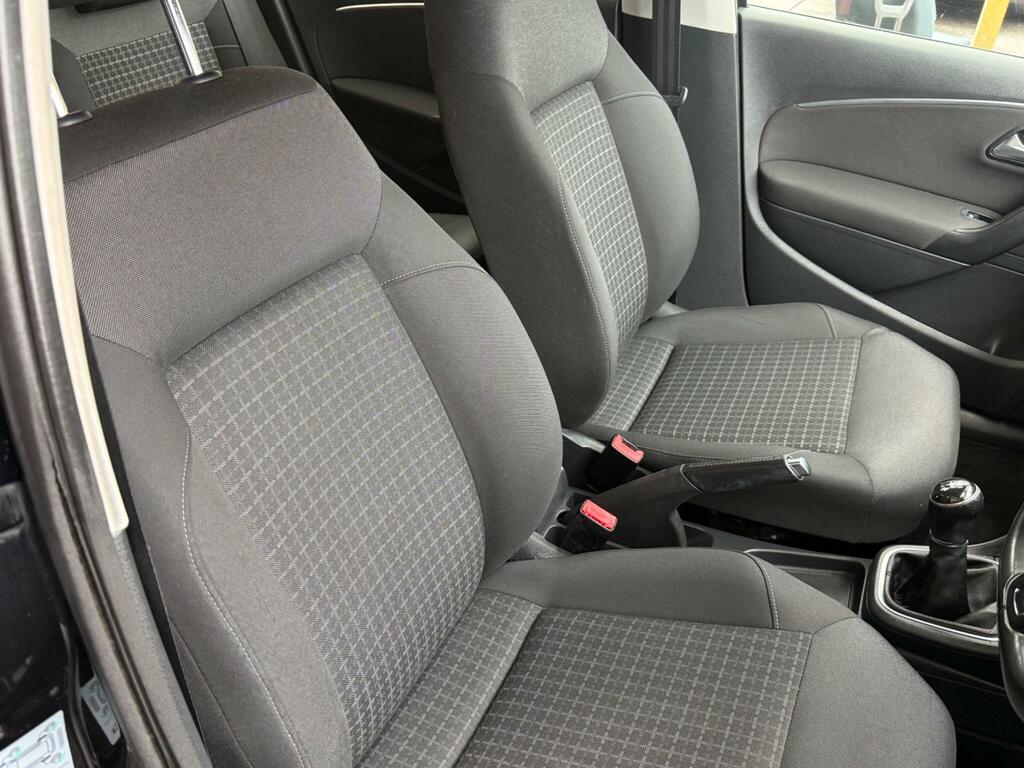Volkswagen Polo White #32