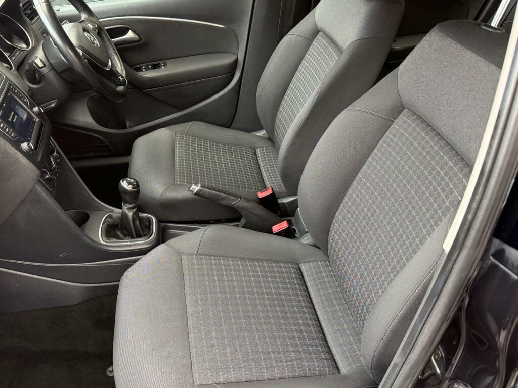 Volkswagen Polo White #31