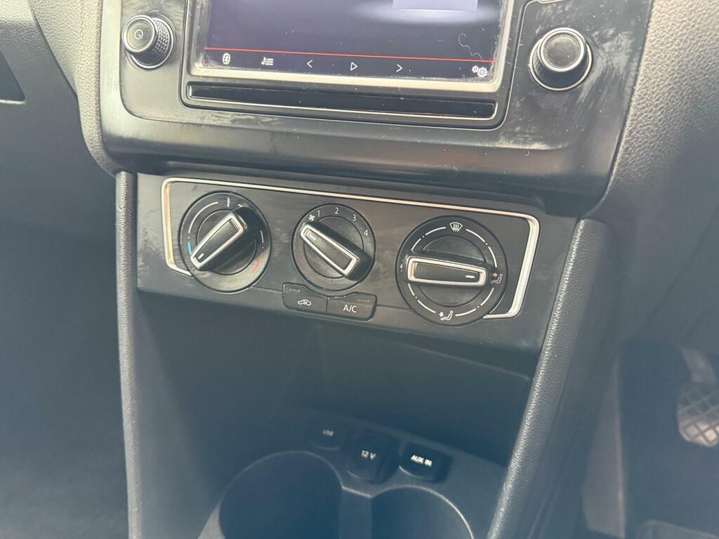 Volkswagen Polo White #24