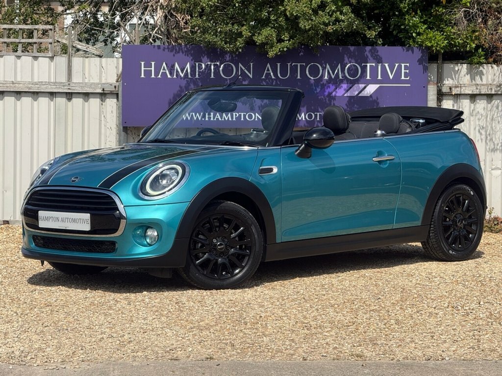 Mini Convertible 1.5L Cooper Classic Blue