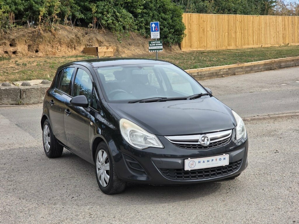 Vauxhall Corsa 1.2L Exclusiv Black #2