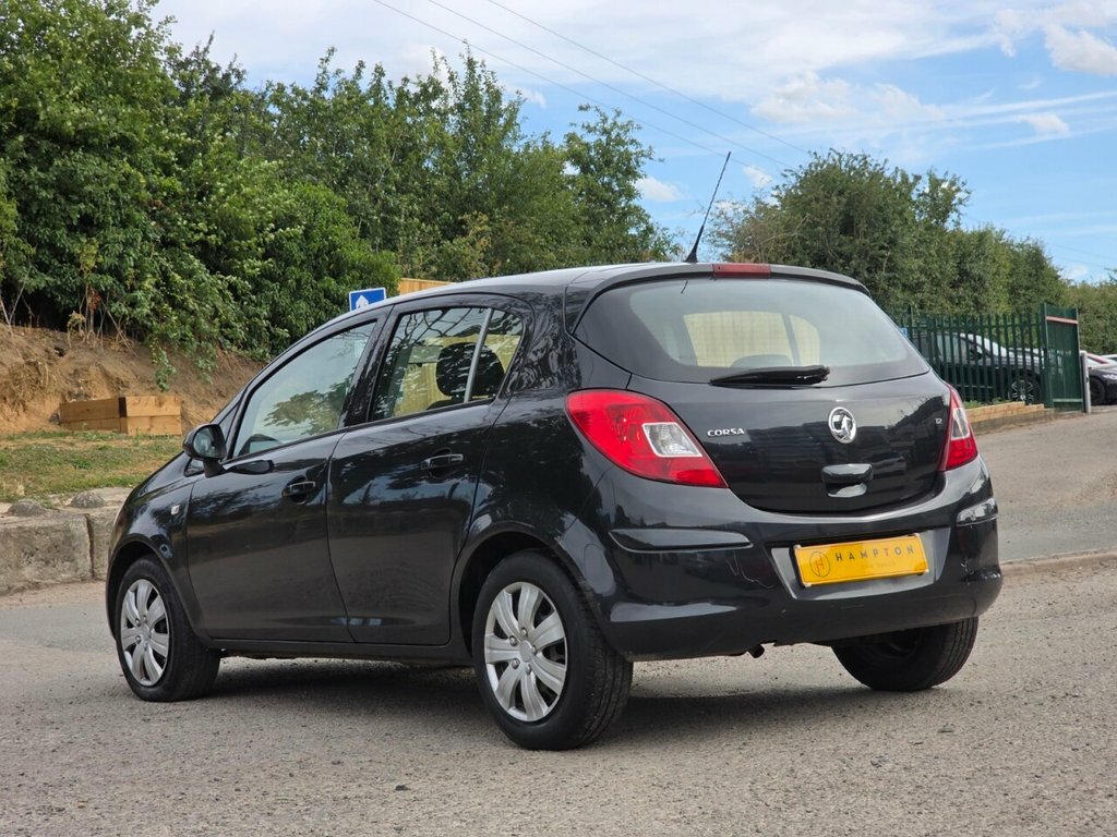 Vauxhall Corsa 1.2L Exclusiv Black #6