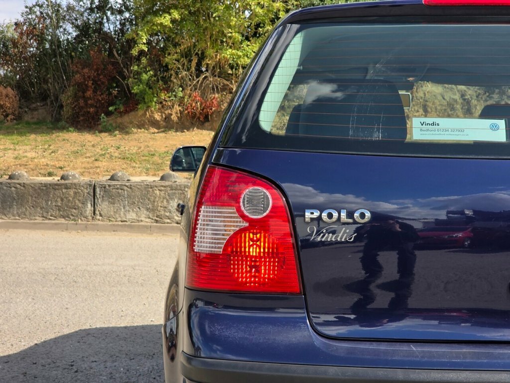 Volkswagen Polo 1.4 Twist Red #31