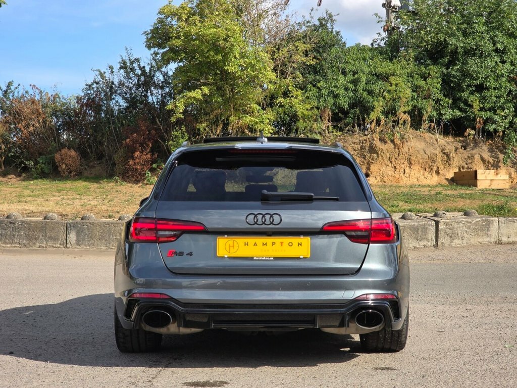 Audi RS4 Avant 2.9 Tfsi V6 Sport Edition Tiptronic Quattro Euro 6 White #8