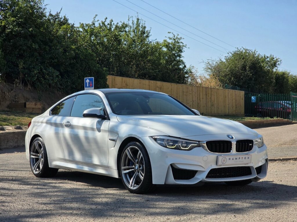 BMW M4 Coupe White