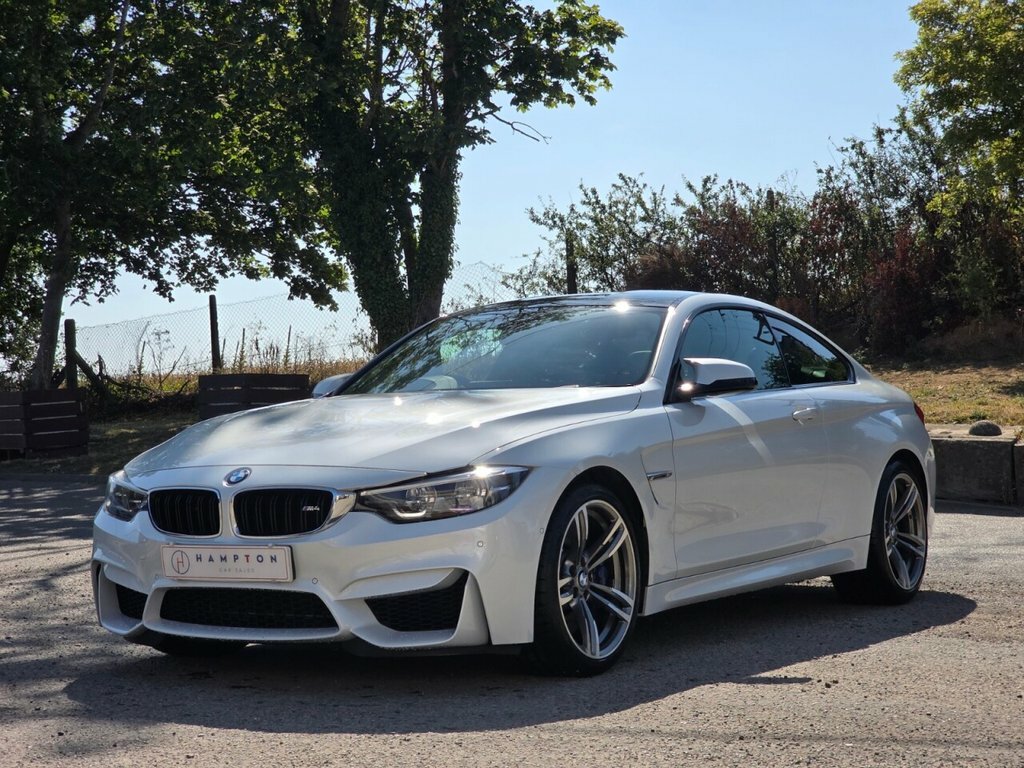 BMW M4 Coupe GB08WEN White #5