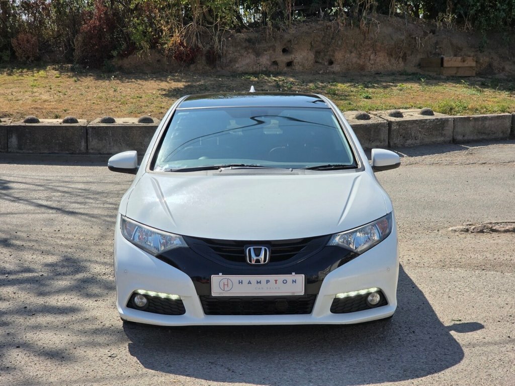 Honda Civic Hatchback SB14FZP White #4