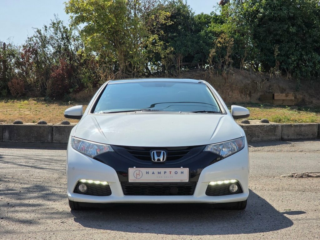 Honda Civic Hatchback SB14FZP White #3