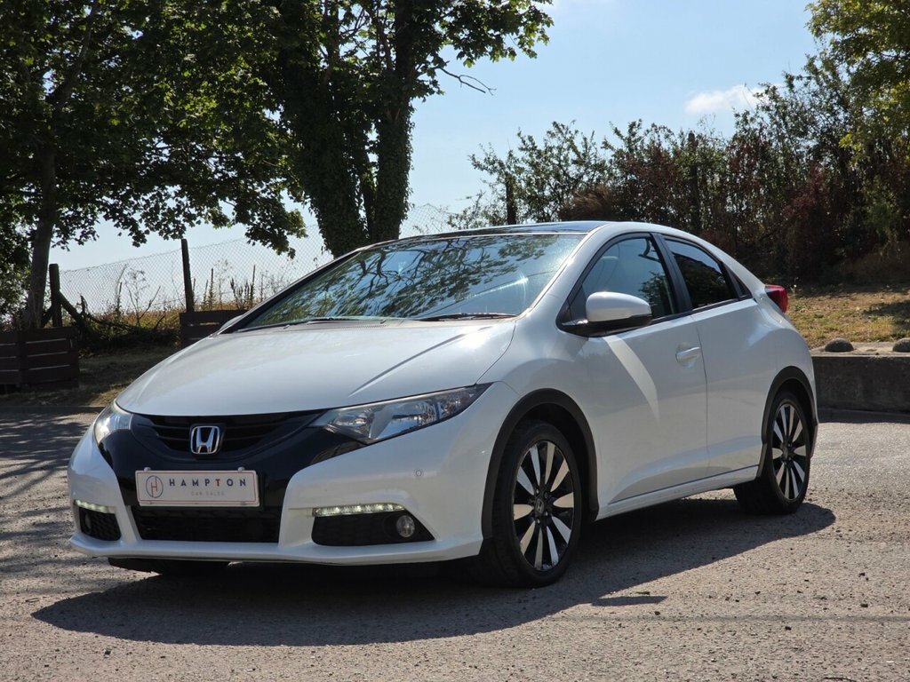 Honda Civic Hatchback SB14FZP White #5