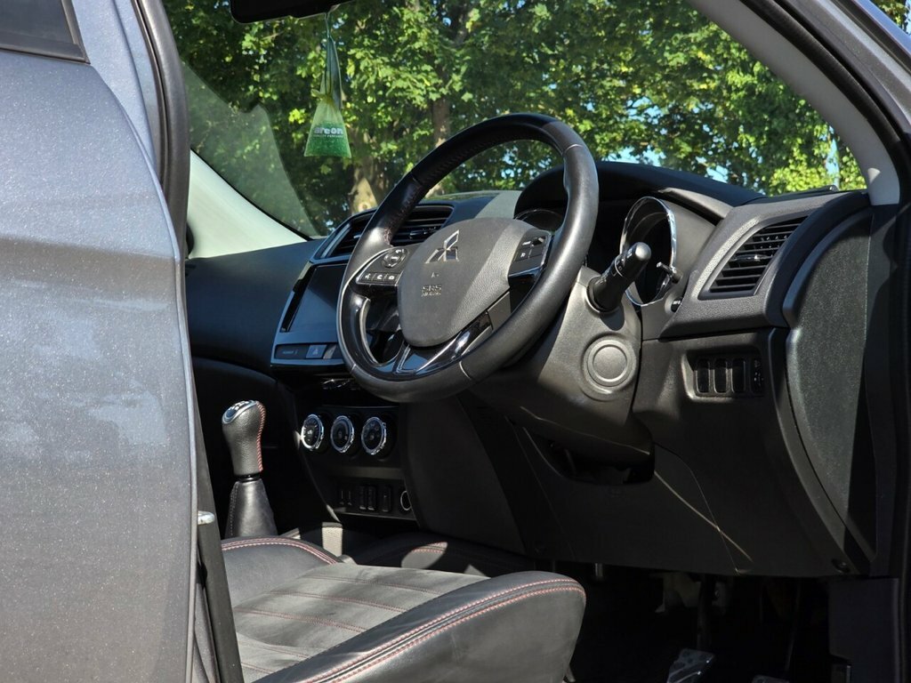Mitsubishi ASX Asx Dynamic White #11