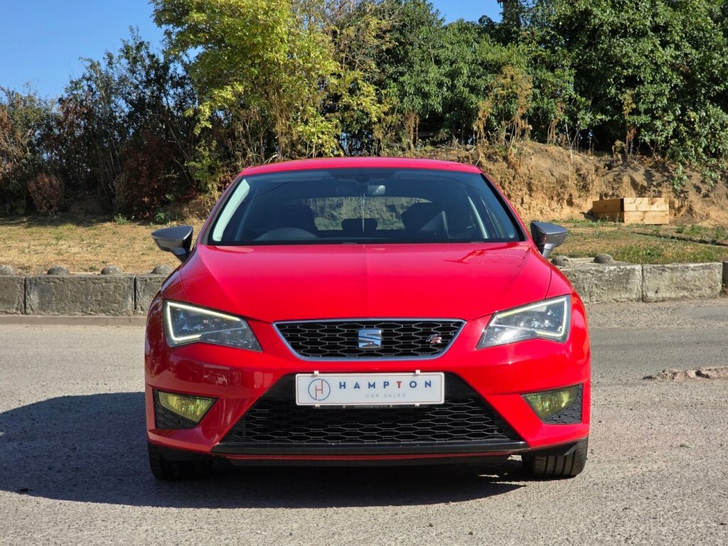 Seat Leon Hatchback Red #3