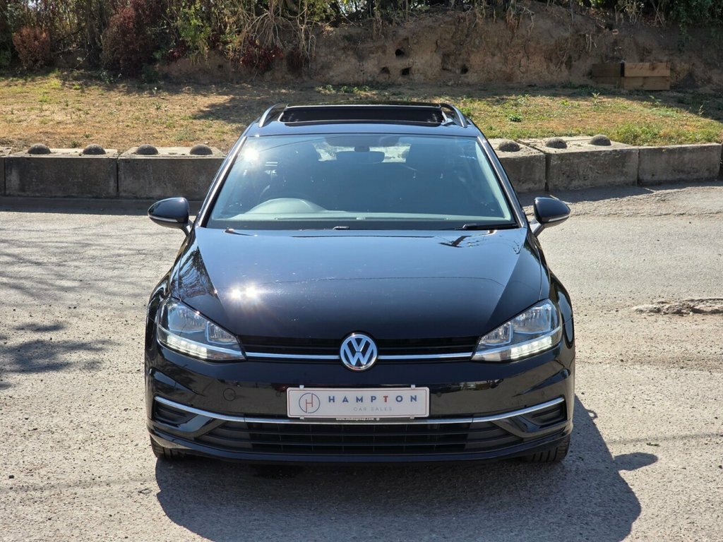 Volkswagen Golf Estate AJ67AXC Black #4