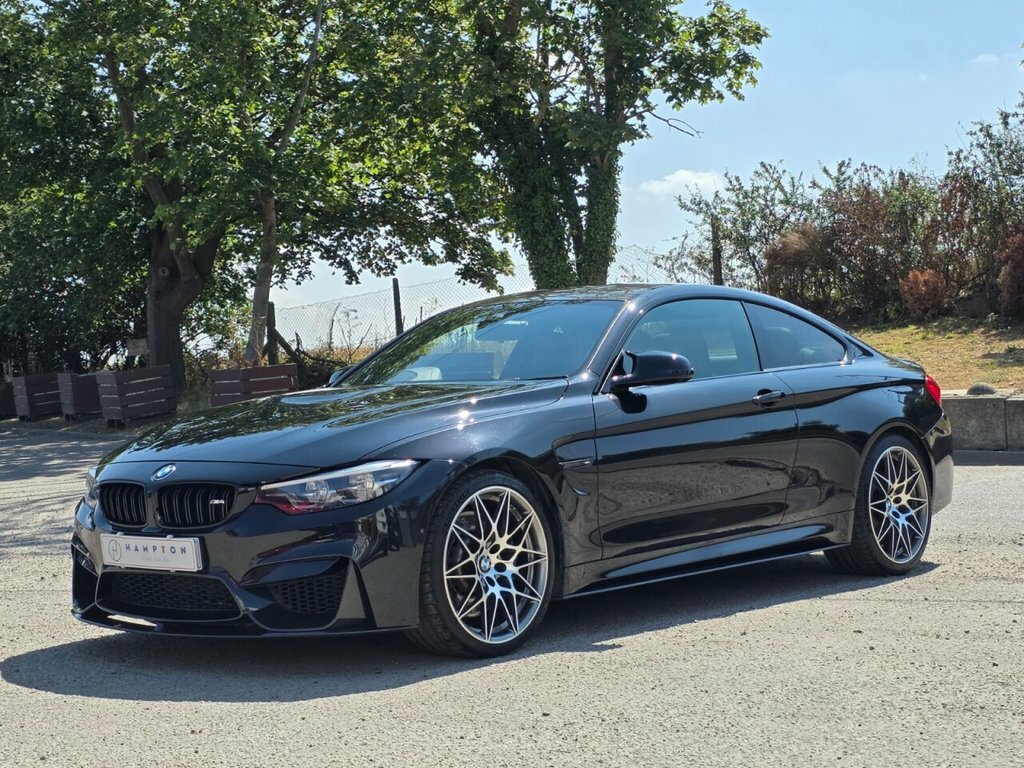 BMW M4 Coupe Black #5