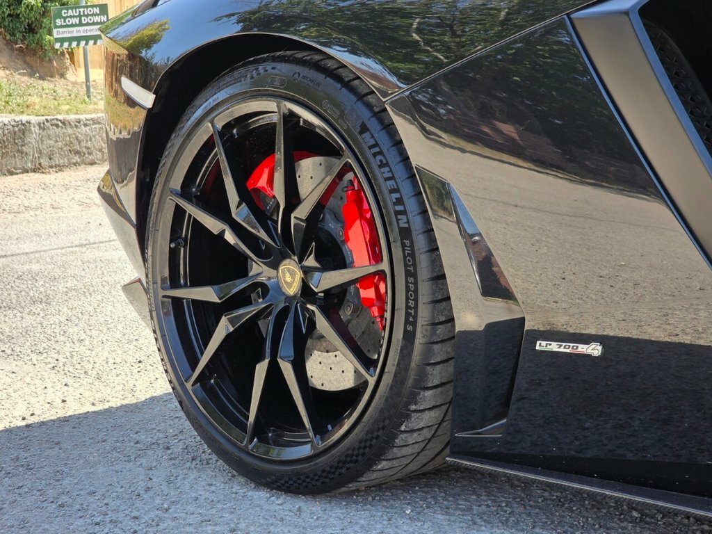 Lamborghini Aventador Lp 700-4 Pirelli #40