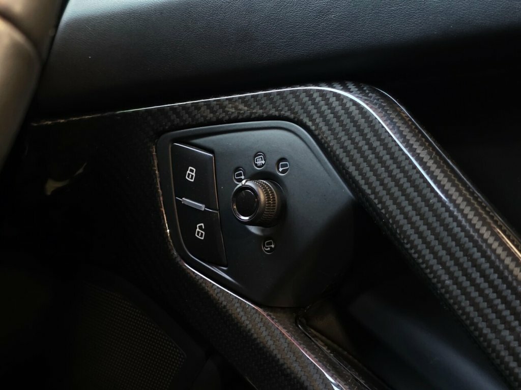 Lamborghini Aventador Lp 700-4 Pirelli #22