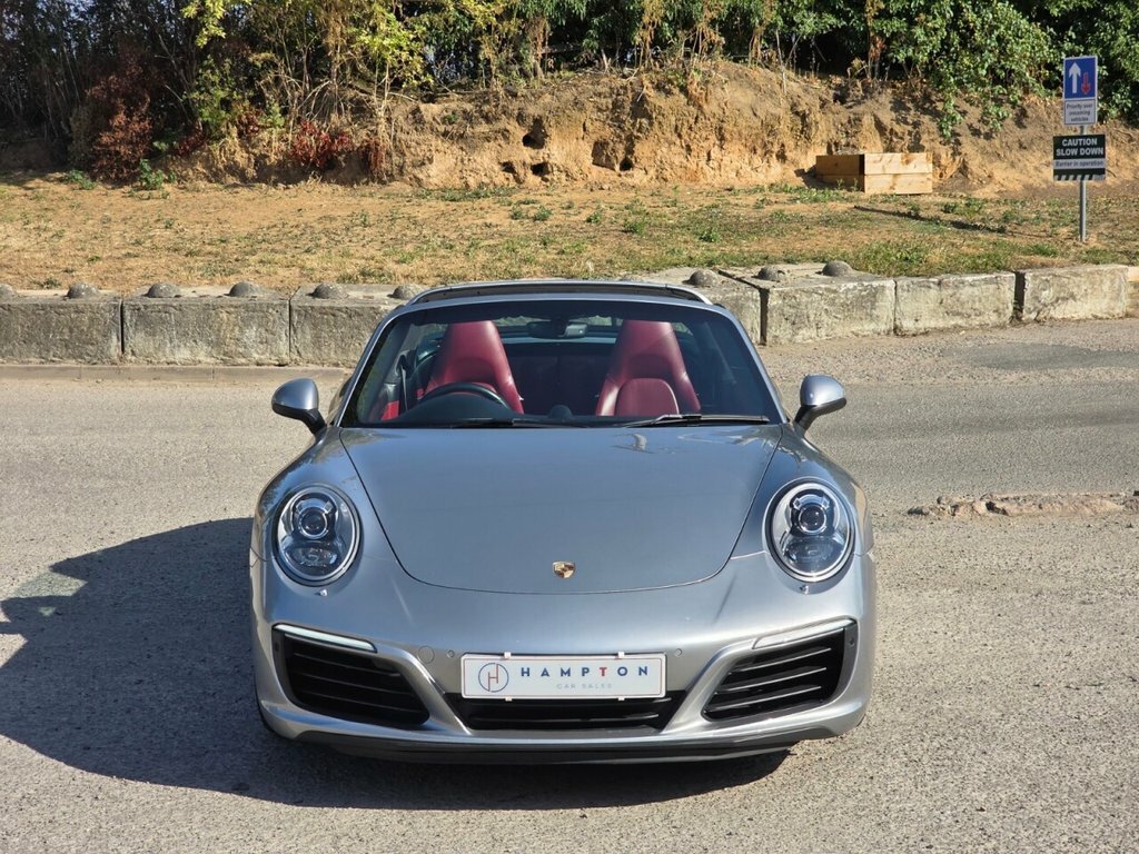Porsche 911 Convertible Silver #4