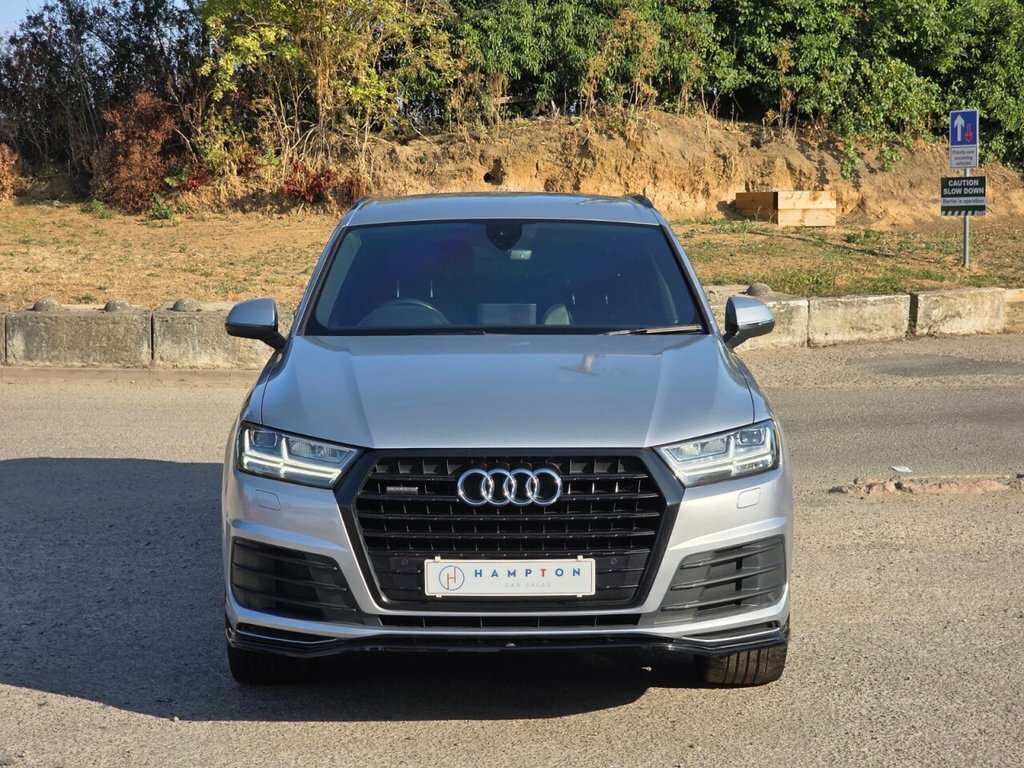 Audi Q7 3L S Line Silver #4