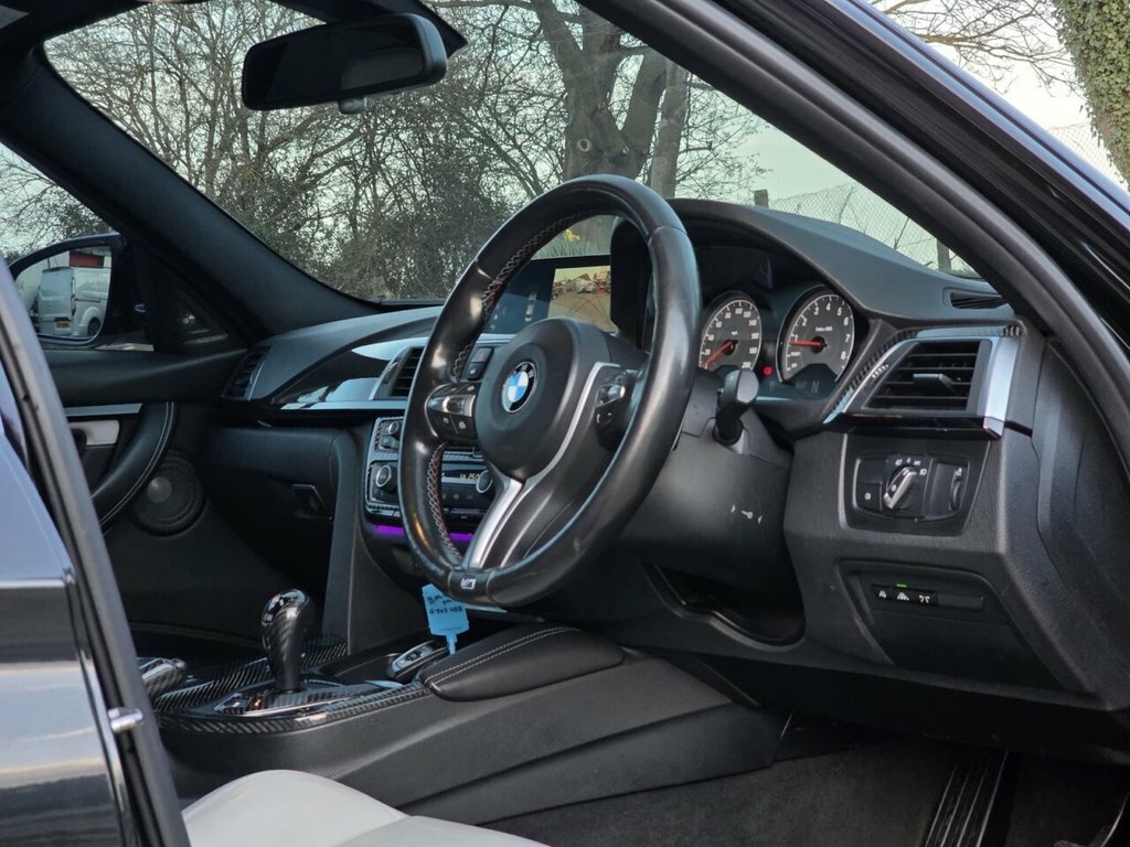 BMW M3 M3 Saloon Competition Package Black #10