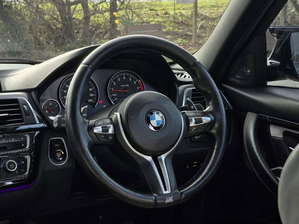 BMW M3 M3 Saloon Competition Package Black #19