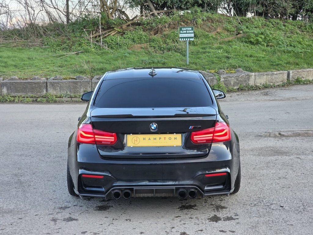 BMW M3 M3 Saloon Competition Package Black #8