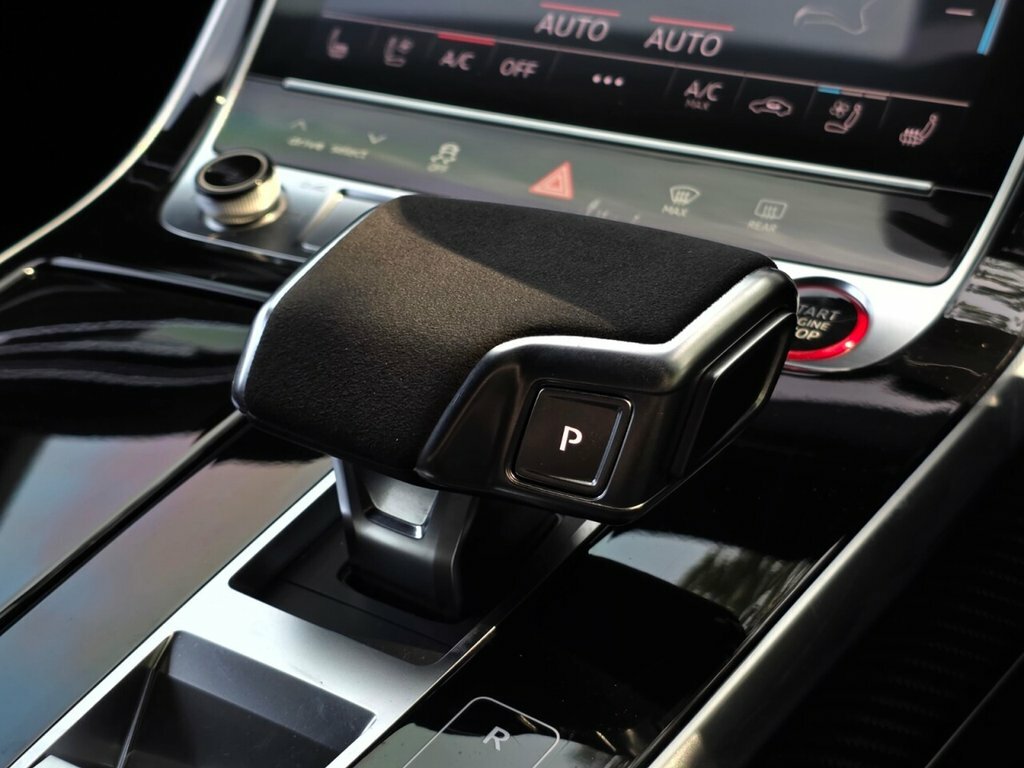 Audi RSQ8 Rs Tfsi Quattro Black #43