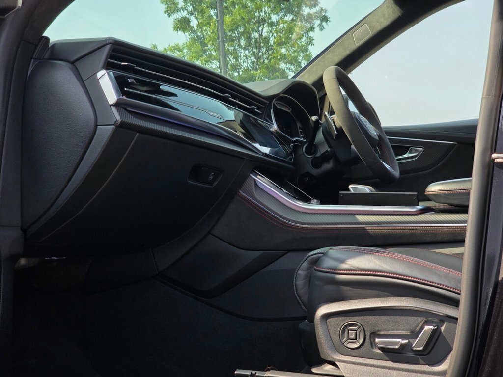 Audi RSQ8 Rs Tfsi Quattro Black #12
