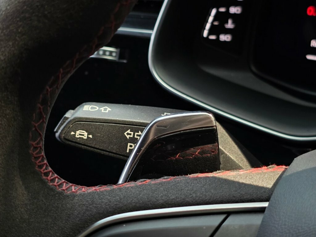 Audi RSQ8 Rs Tfsi Quattro Black #25