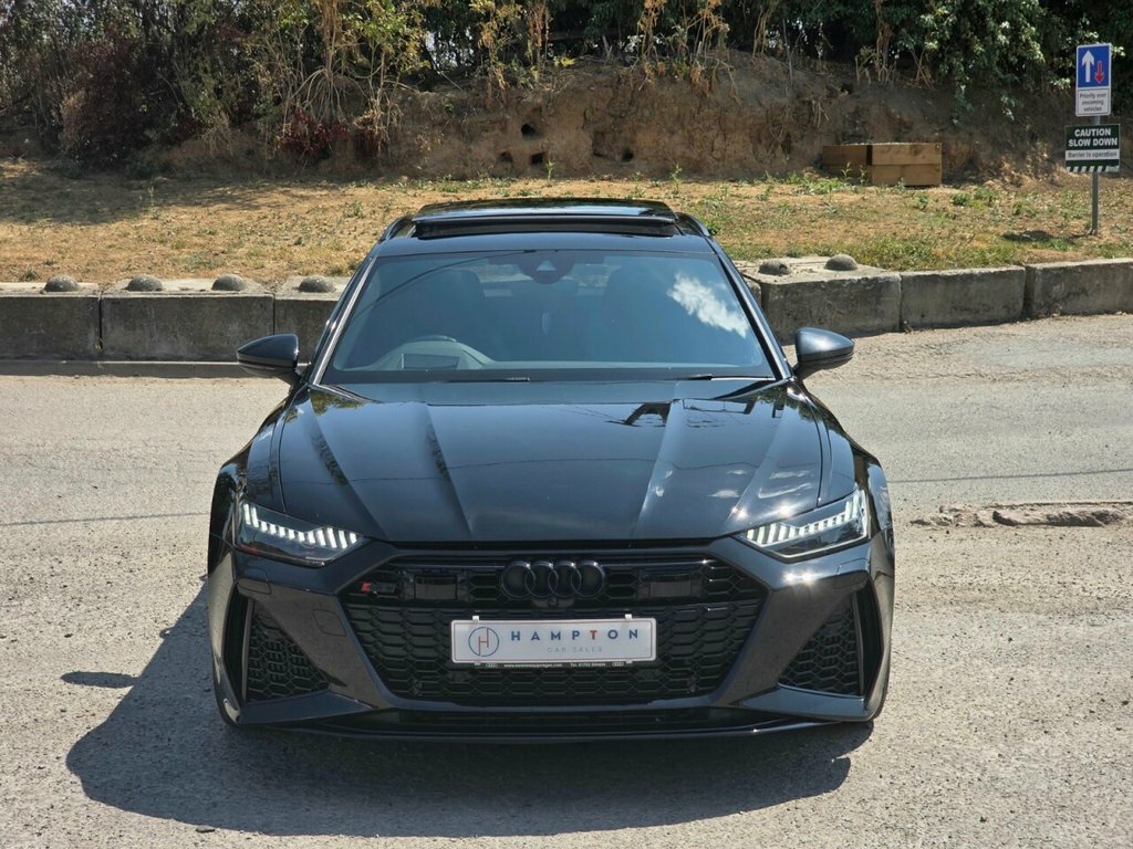 Audi RS6 Avant Estate Black #4