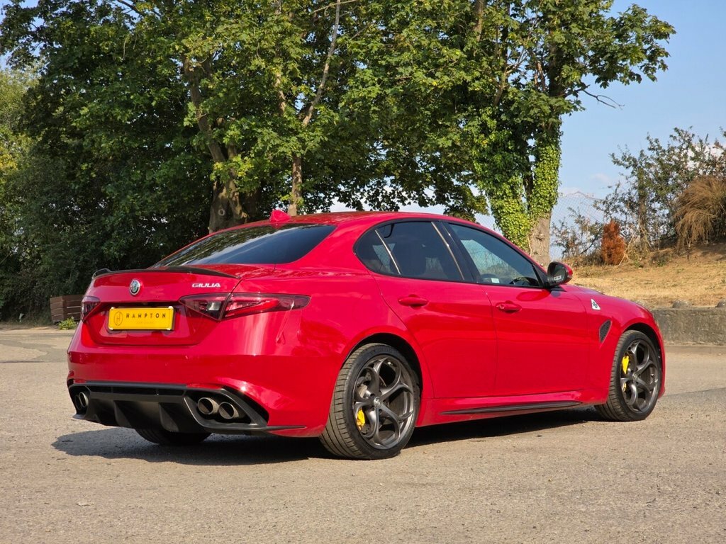 Alfa Romeo Giulia 2.0 Tb Nero Grey #9