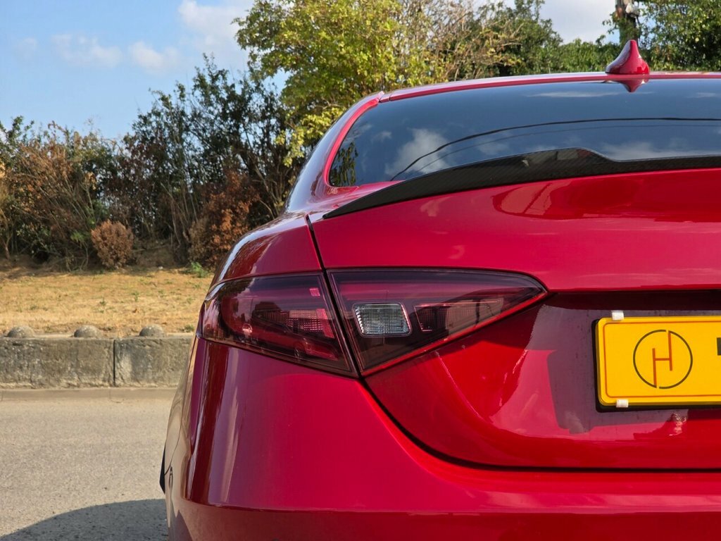 Alfa Romeo Giulia 2.0 Tb Nero Grey #45