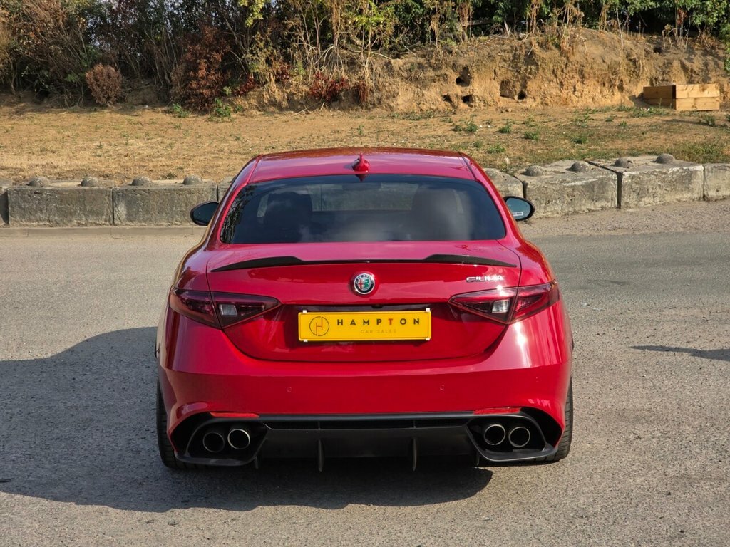 Alfa Romeo Giulia 2.0 Tb Nero Grey #8