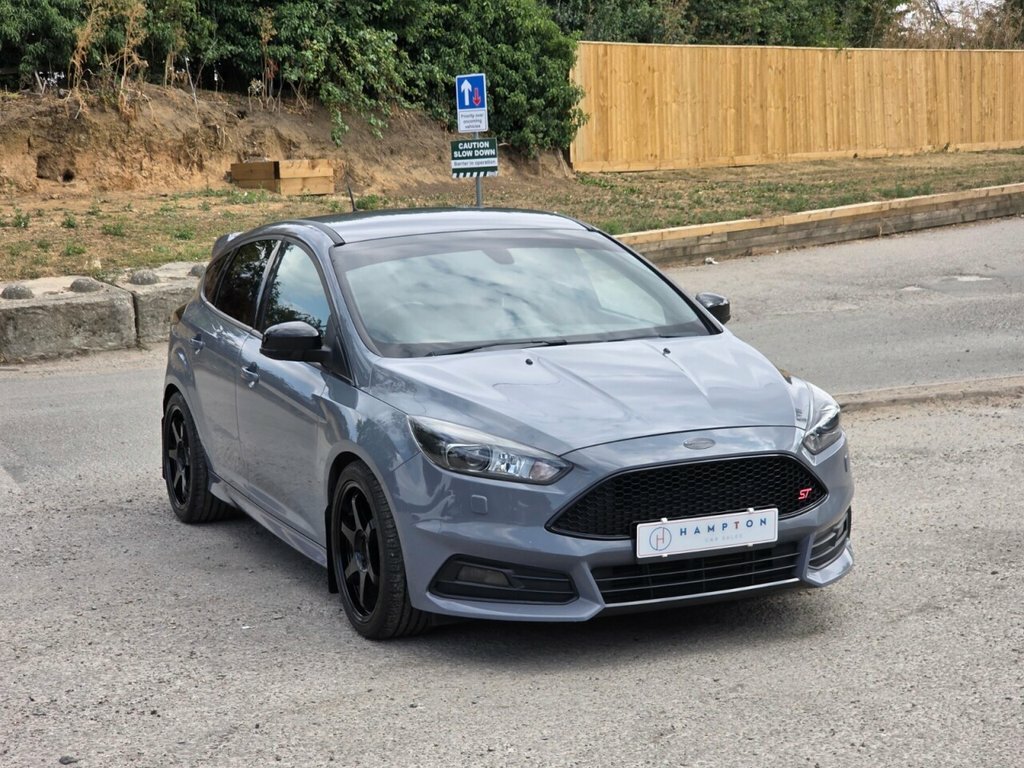 Ford Focus 2L St-3 Grey #2