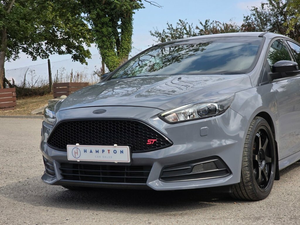 Ford Focus 2.0 Tdci St-2 Euro 6 Ss Black #43